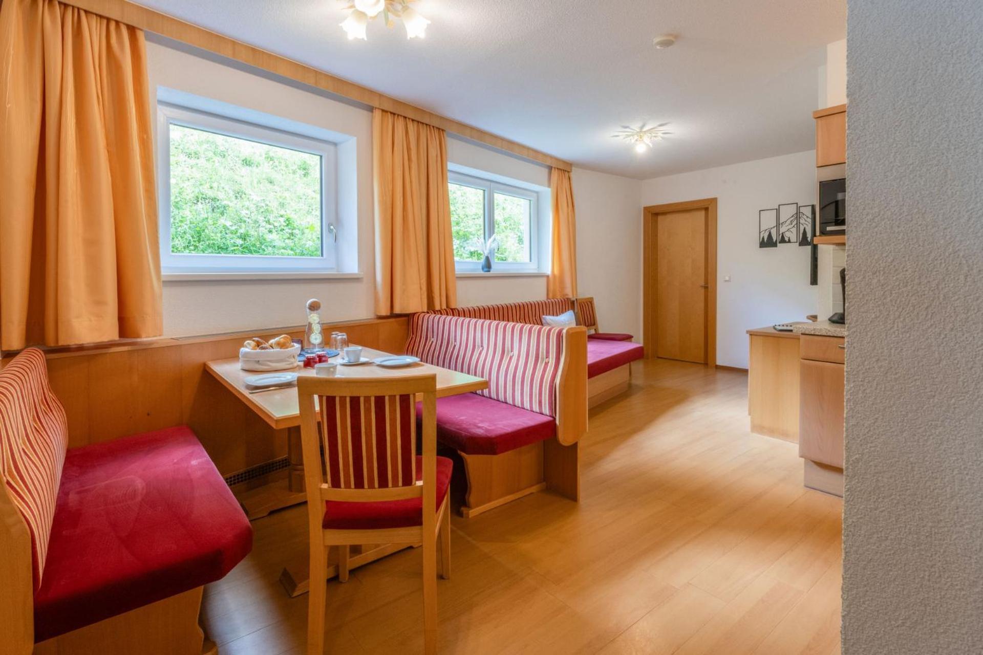 Haus Waldhof Hotel Ischgl Eksteriør billede